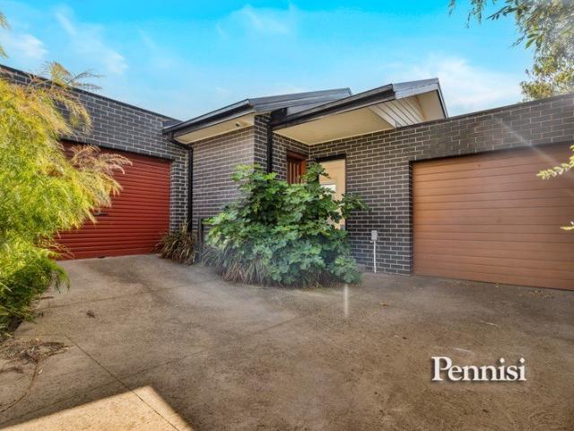Villa for rent in Camerons Creek, Victoria