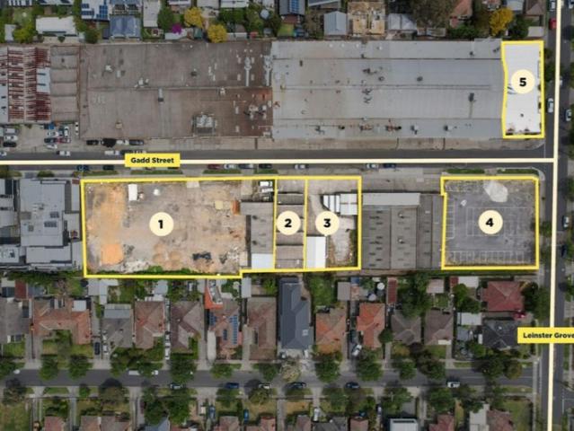 Warehouse for rent in Northcote