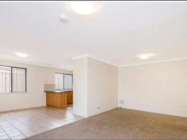 Apartment for rent in Parklands, Western Australia