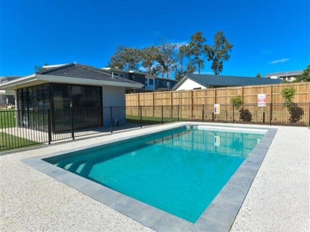 Townhouse for rent in Toombul, Queensland