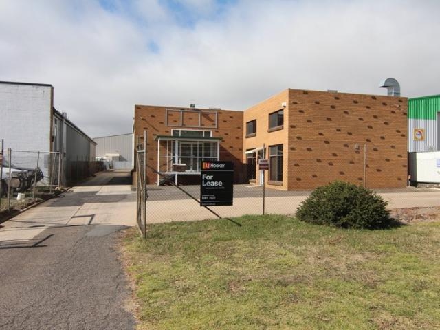 Retail for rent in Warrendine, Orange