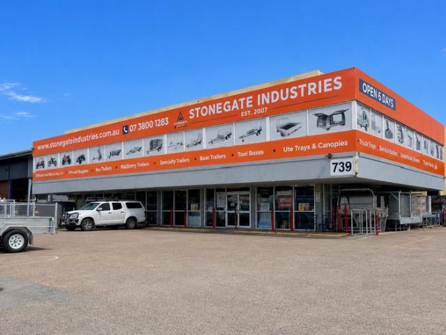 Warehouse for rent in Toombul, Queensland