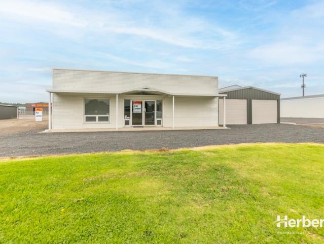 Warehouse for rent in Mount Gambier, South Australia