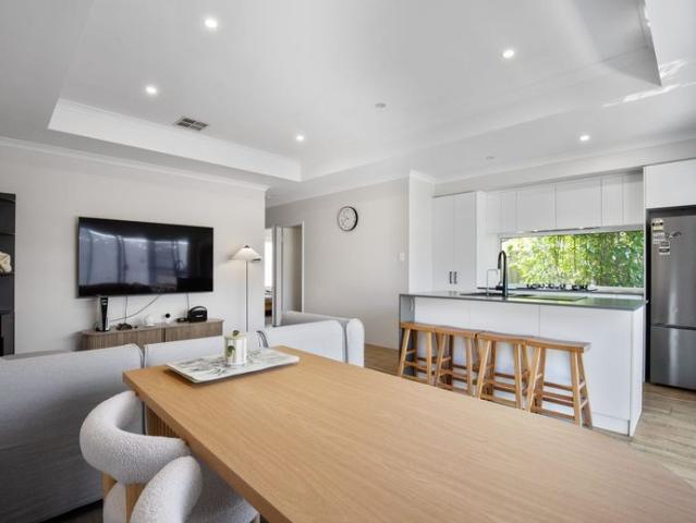 House for rent in Success, Western Australia