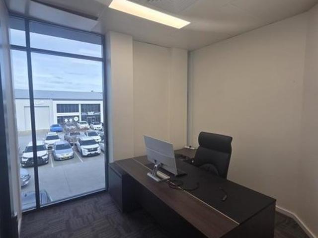 Office for rent in Piallamore, New South Wales