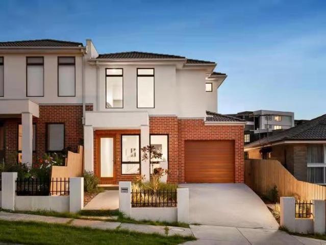 Townhouse for rent in Camerons Creek, Victoria
