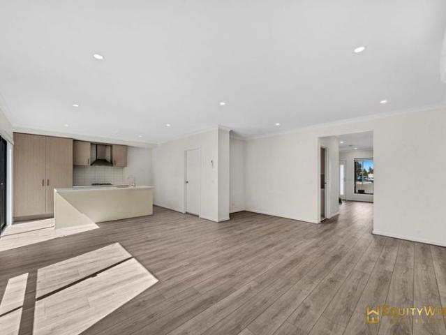 House for rent in Mambourin, Melbourne