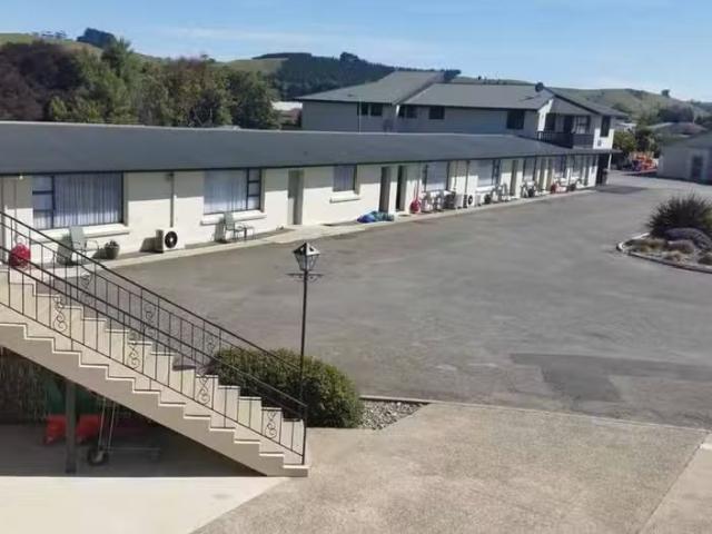 House for rent in Otakou