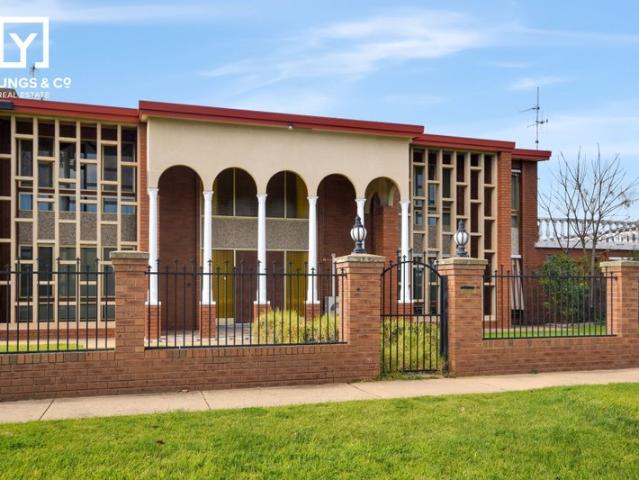 Office for sale in Shepparton, Victoria