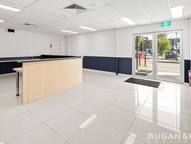 Warehouse for rent in Toombul, Queensland