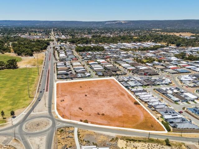 Retail for rent in Huntingdale, Western Australia