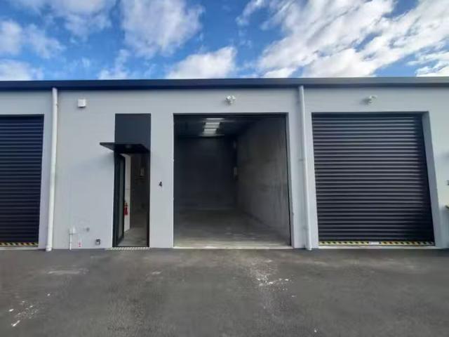 House for rent in Chaslands, Canterbury