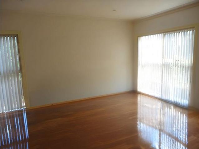 Room for rent in Camerons Creek, Victoria