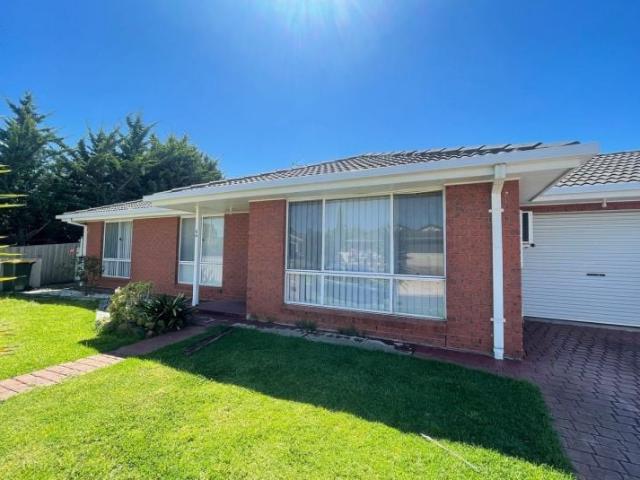 House for rent in Keilor Downs, Melbourne