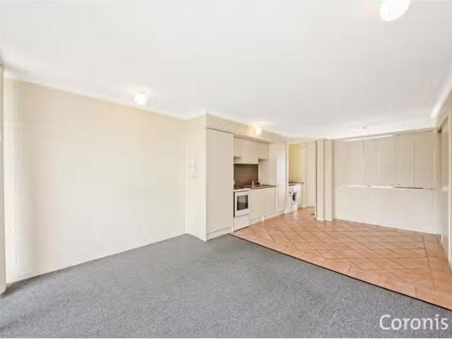 Apartment for rent in Toombul, Queensland