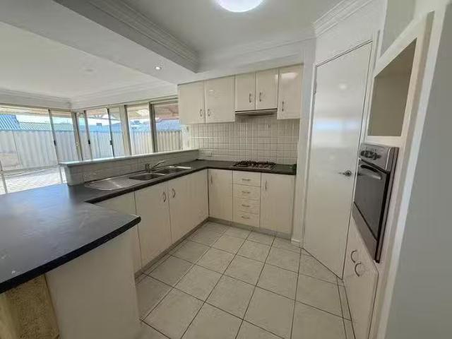 House for rent in Port Kennedy, Western Australia