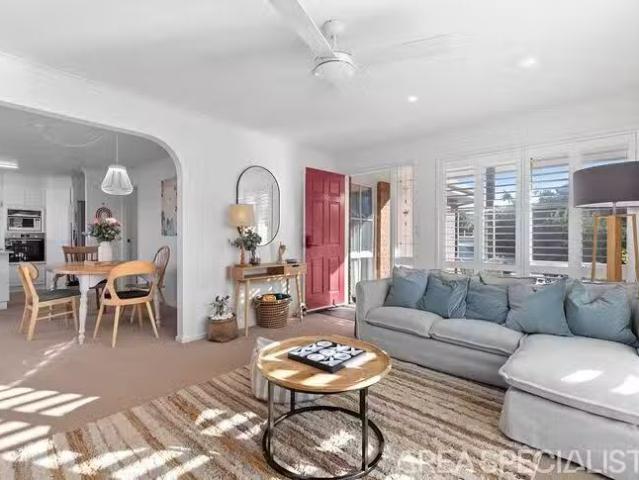House for rent in Lakes Entrance, Victoria