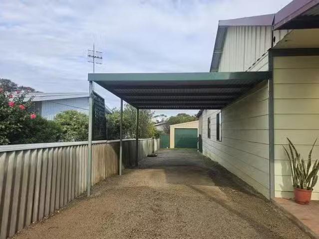 House for rent in Stirling, Western Australia