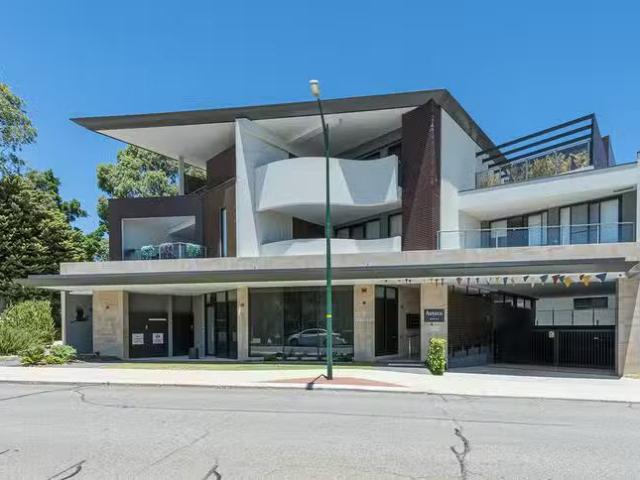 Apartment for rent in Ardross, Western Australia