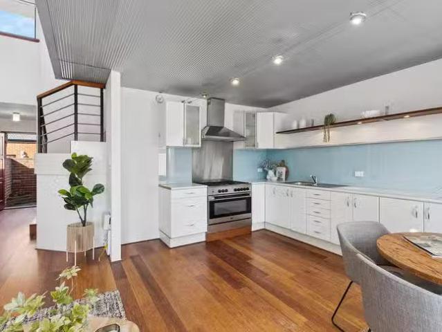 House for rent in Stirling, Western Australia
