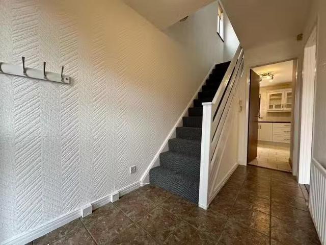 House to rent in Gorteeny, Connacht