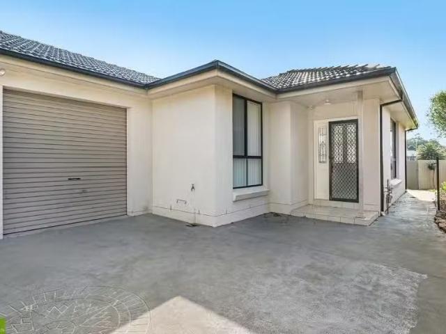 Condo for rent in Wollongong West, New South Wales