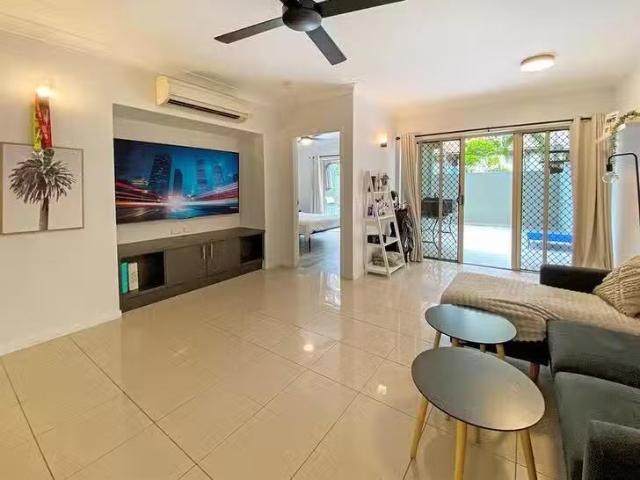 House for rent in Westcourt, Queensland