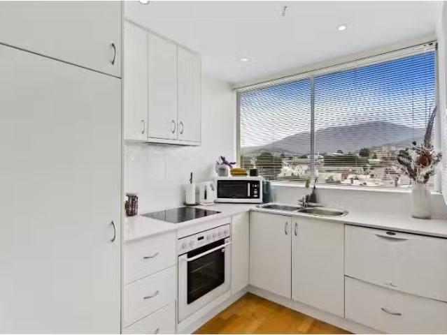 Apartment for rent in Battery Point, Tasmania