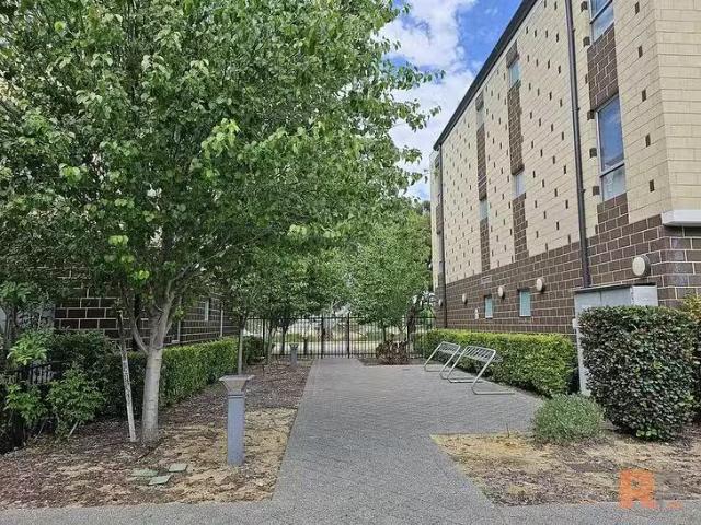 Apartment for rent in Beckenham, Western Australia