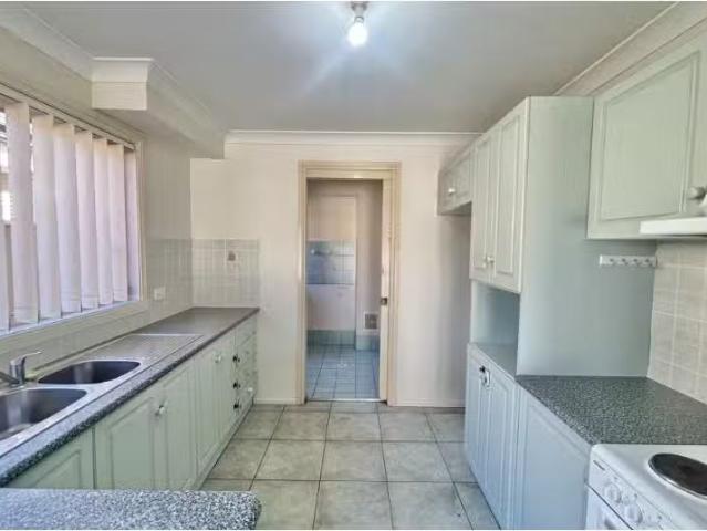 Condo for rent in Sydney, New South Wales