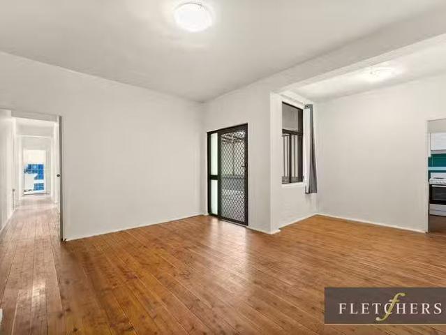 Apartment for rent in Wollongong West, New South Wales