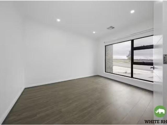 House for rent in Googong, New South Wales