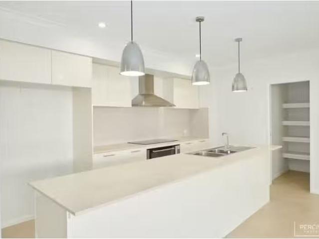 House for rent in Thrumster, New South Wales
