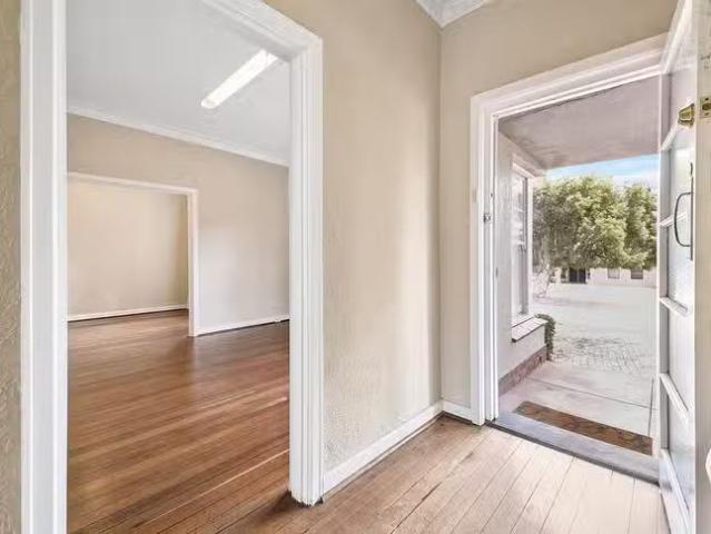 House for rent in Como, Western Australia