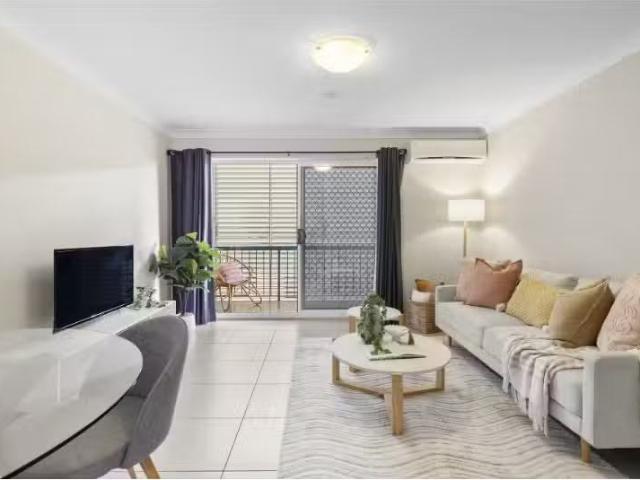 Apartment for rent in Toombul, Queensland