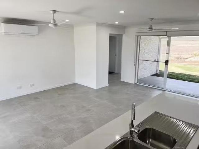 House for rent in Meringandan West, Queensland