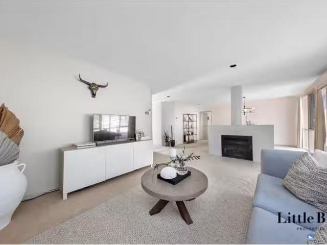 Condo for rent in Woden, Australian Capital Territory