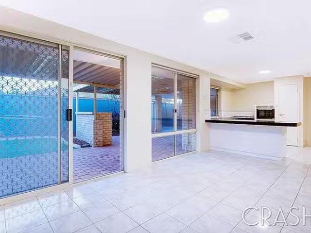 House for rent in Ballajura, Western Australia