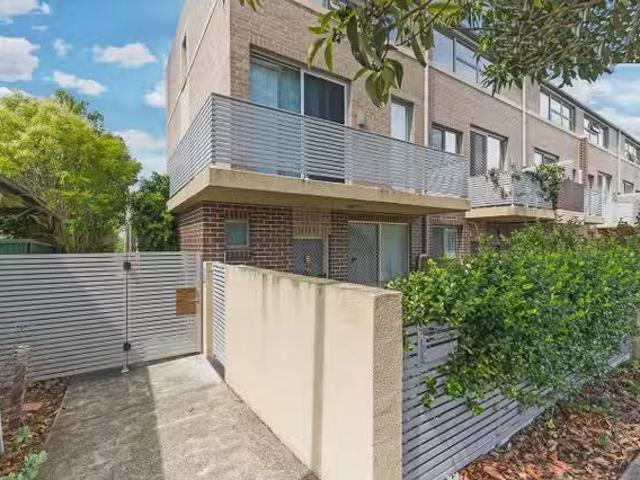 House for rent in Bergalia, New South Wales