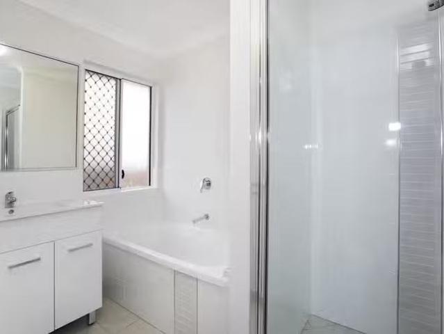 House for rent in Cosgrove, Queensland