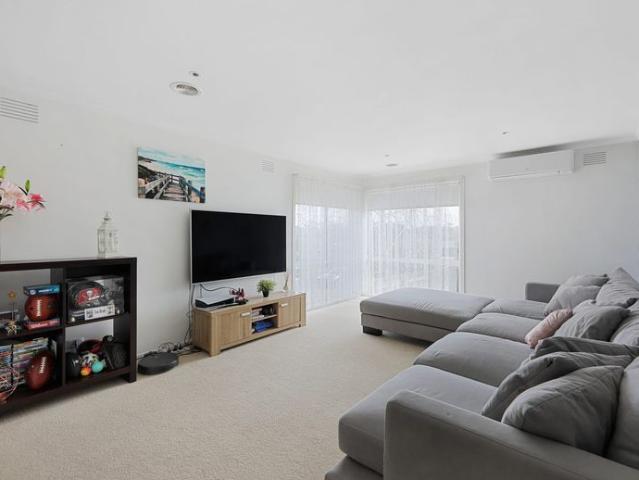 House for rent in Newborough, Victoria