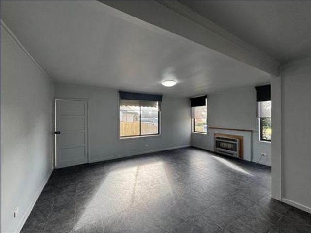 House for rent in Newborough, Victoria