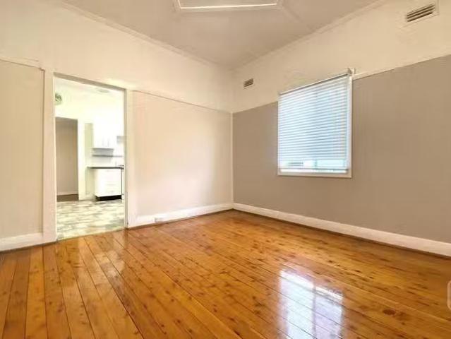 House for rent in Rosedale, Victoria