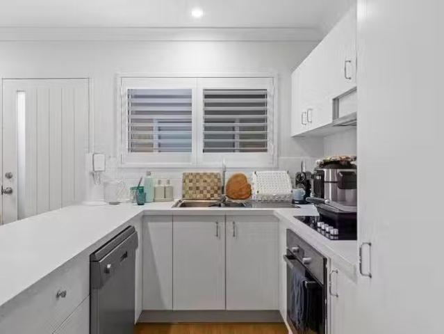 Apartment for rent in Toombul, Queensland