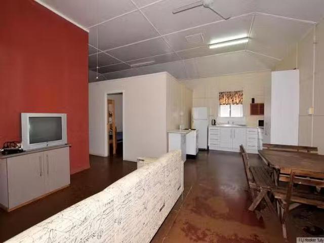 Apartment for rent in Tully, Queensland