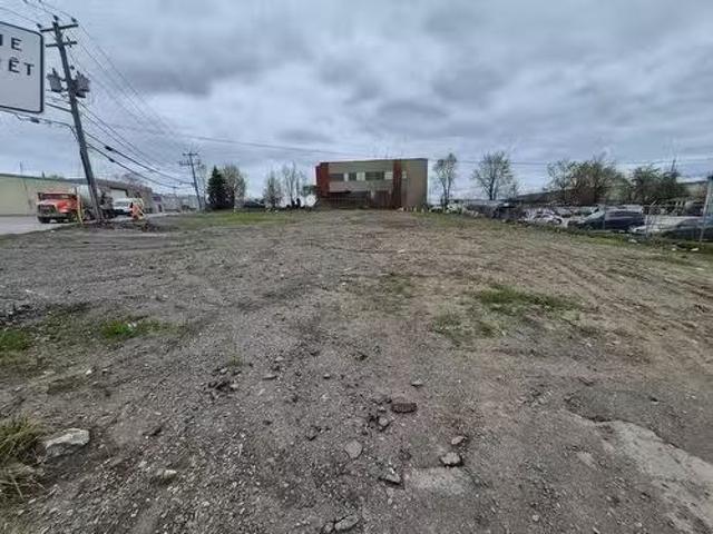 House for rent in Vimont, Quebec