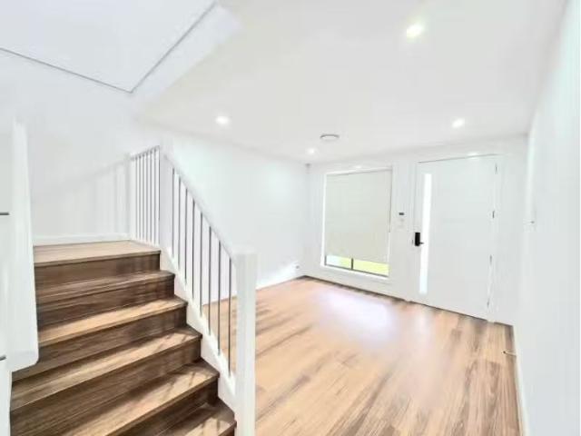 Condo for rent in Sydney, New South Wales