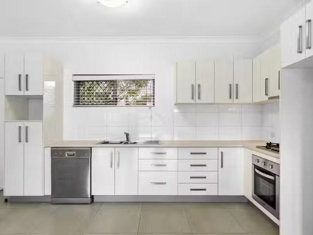 Apartment for rent in Toombul, Queensland