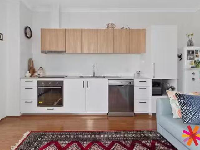 Apartment for rent in Como, Western Australia