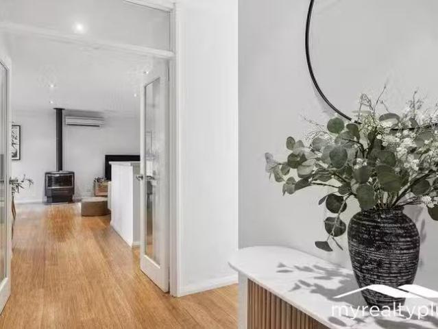 House for rent in Stirling, Western Australia